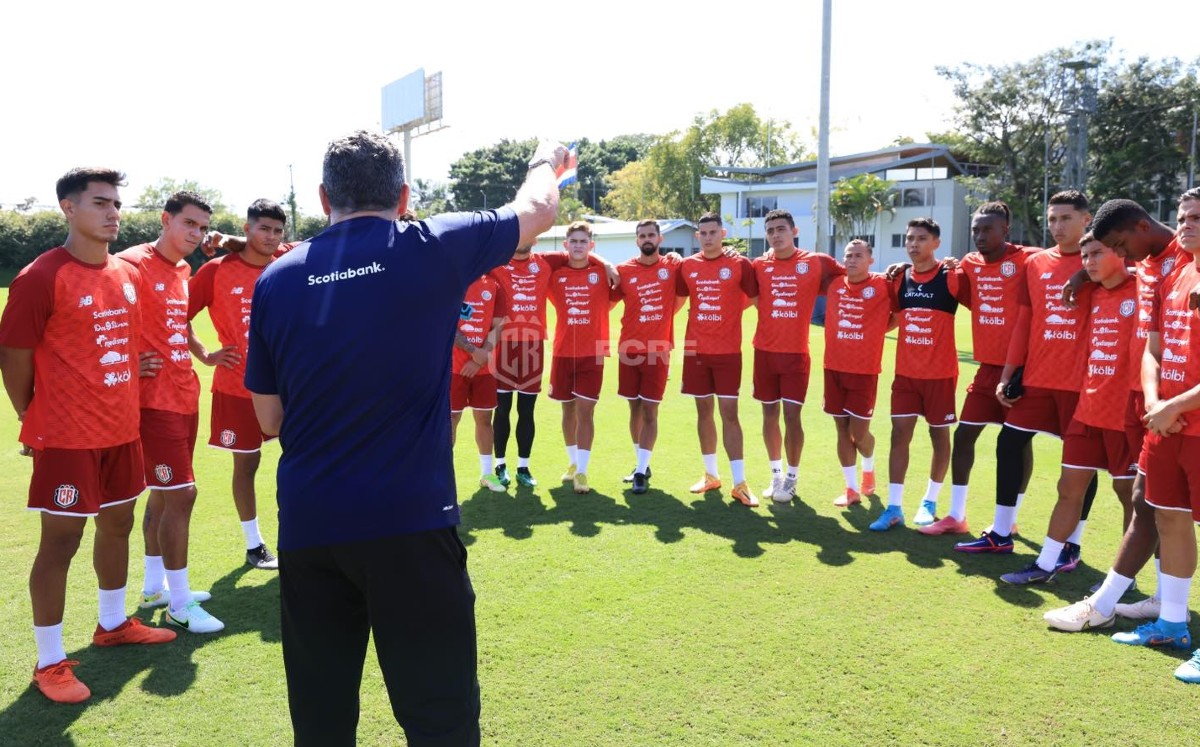 Costa Rica, sin Navas, se despide de su afición ante Nigeria