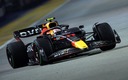 El RB18 de Checo Pérez en el Gran Premio de Singapur 2022. (Reuters)