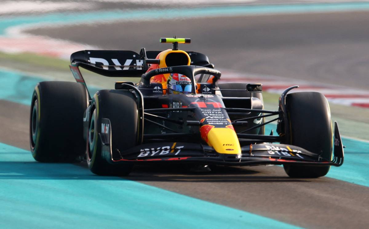 checo perez carrera hoy