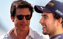 Wolff defendió a Checo Pérez. (Fotos: AFP)