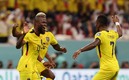 Enner Valencia, figura de Ecuador con dos goles contra Qatar. (AFP)