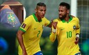 Richarlison, junto a Neymar, en un duelo de Brasil. Foto: (Especial)