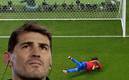 Iker Casillas piensa que Ochoa pudo hacer más en el gol de Messi (AFP)