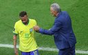Neymar se lesionó en el duelo ane Serbia. (FOTO: AFP)