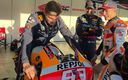 Verstappen, Checo y Márquez. (@box_repsol)