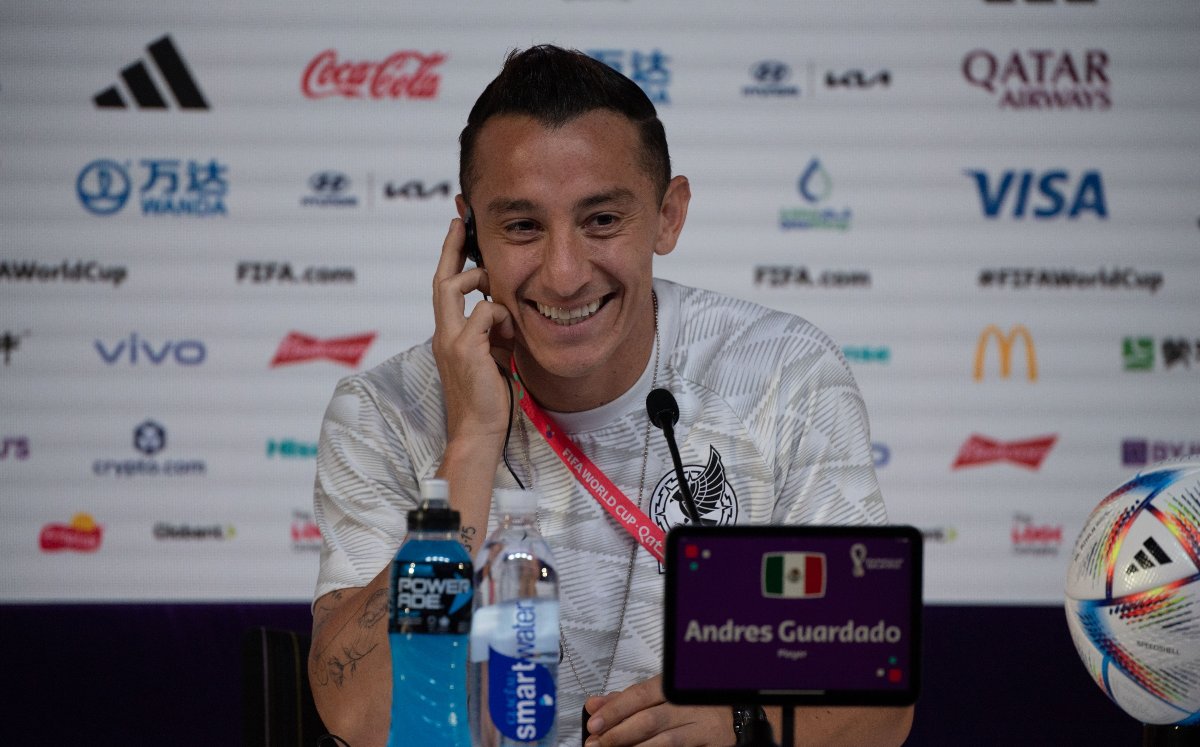 Andrés Guardado en conferencia de prensa. (FOTO: Mexsport)