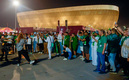 Aficionados mexicanos y saudíes en Qatar. (Foto: Mexsport)