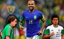 Dani Alves representando a Pumas en el Mundial de Qatar 2022. (AFP - Mexsport)