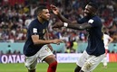Kylian Mbappé metió dos de los tres goles de Francia contra Polonia. (Reuters)