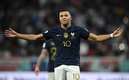 Mbappé se lució con un doblete en el Francia vs Polonia de Qatar 2022 (Reuters)