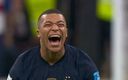La reacción de Mbappé que le dio la vuelta al mundo. (Captura)