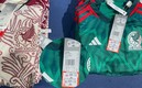 Las playeras de la Selección perdieron mucho de su valor. Foto: (Maca Claro)