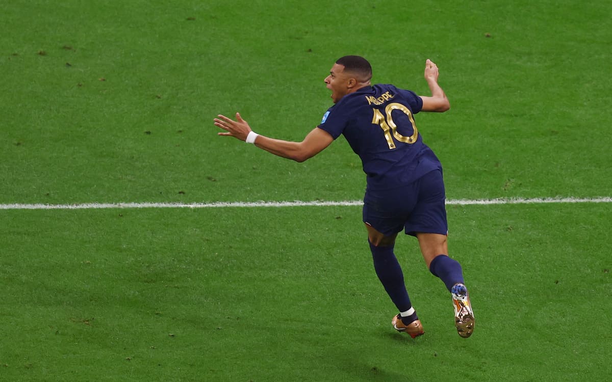 Mbappé apareció para apagar la fiesta argentina. (Reuters)