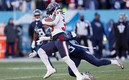 Dare Ogunbowale acarrea el balón para los Texans | AFP