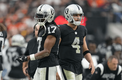 Davante Adams y Derek Carr en la temporada 2022 | AP