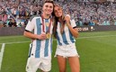 Julián Álvarez y Emilia Ferrero en la Final del Mundial de Qatar 2022. (IG @Emiliafferrero)