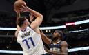 Luka Doncic fue la figura en la victoria de los Mavericks sobre Pelicans (AFP)