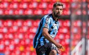 Enzo Martínez, en partido con el Querétaro