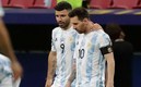 Kun Agüero salió a la defensa de Messi (AP)
