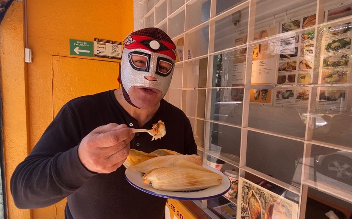 Le entró a los tamales luego de hacerlos