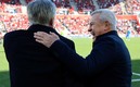 Javier Aguirre con Carlo Ancelotti. (AFP)