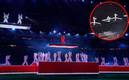 El bailarín se tropezó en la plataforma, pero se pudo levantar. Foto: (Especial)