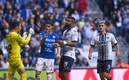 Rodrigo Aguirre falló un penal ante Necaxa (Imago7)