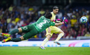 Diego Valdés hizo el 2-0 a pase de Henry Martín | Imago 7