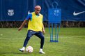 Julián Araujo en la práctica del Barcelona B | Twitter: @FCBarcelonaB