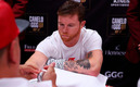 Canelo Álvarez mostró cómo quedó su muñeca tras tratamiento. (Foto: Mexsport)
