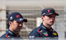 Checo Pérez busca reducir brecha con Max Verstappen. (Foto: AFP)