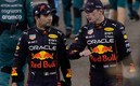 Checo Pérez y Max Verstappen (Reuters)