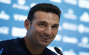 Scaloni en conferencia de prensa. (Reuters)