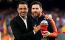 Messi y Xavi Hernández. (EFE)