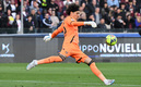 Guillermo Ochoa: Prensa en Italia se rinde ante el 'Superman' (Foto: AFP)