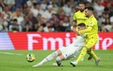 Valverde y Baena en el duelo del pasado sábado. (AFP)