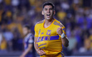 Jesús Angulo celebra un gol con Tigres. FOTO: Imago7.