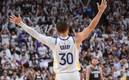 Steph Curry tuvo una actuación histórica en el Juego 7 ante los Kings (AFP)