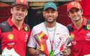 Neymar junto a los pilotos de Ferrari. (FOTO: Neymar)