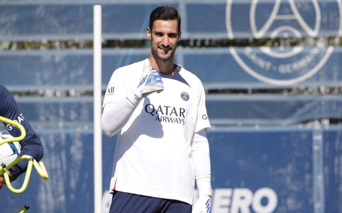 Sergio Rico, portero del PSG, sigue en estado grave y sedado (Instagram @sergioricogonzalez1)