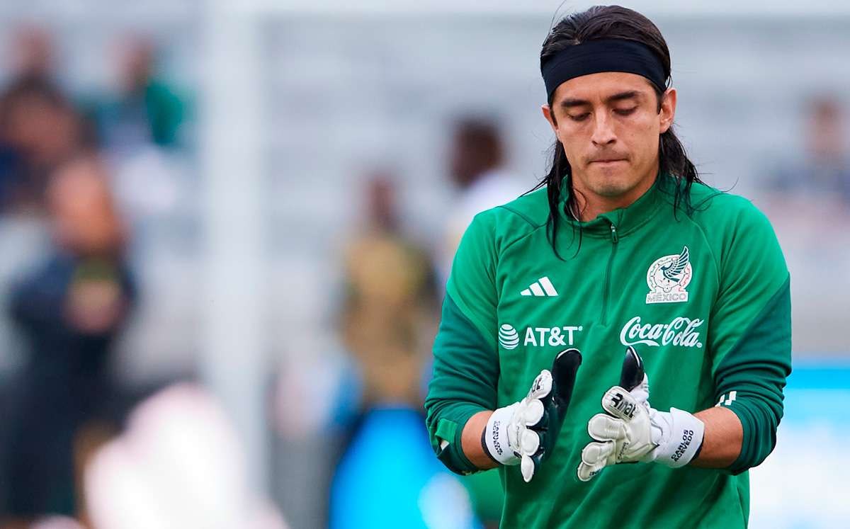 Carlos Acevedo con el Tri