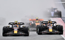 Checo Pérez y Max Verstappen tuvieron un tenso cruce en Austria. (Foto: AFP)