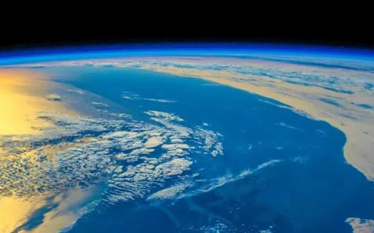 Identifican un planeta del tamaño de la Tierra que vaga SIN rumbo