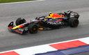 Checo largará desde la posición 15. (Reuters)
