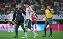 Edson Álvarez, la gran duda por lesión. (Foto: Imago7)