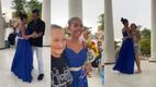 La fiesta y el vals se realizaron en la plaza del pueblo, ya que la familia de la quinceañera es de bajos recursos FOTO: Screenshot TikTok