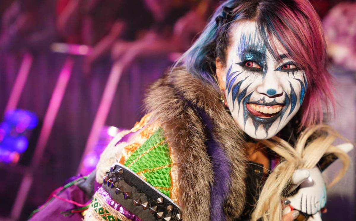 asuka-mantiene-el-campeonato-femenino-de-wwe-ante-bianca-belair