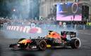 Checo presume su habilidad en Madrid (EFE)