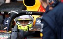 Checo Pérez no pudo subir al podio en Países Bajos. FOTO: Reuters.