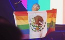 Christian Chávez ondeó bandera de México con los colores LGBTIQ (IG @christianchavezreal)